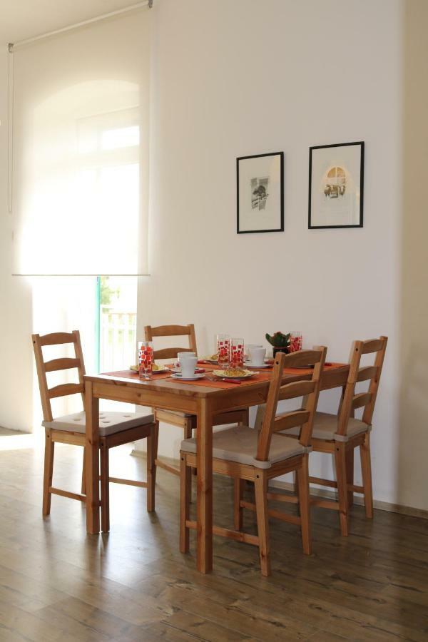 Villa Zwei Zedern Pićan Buitenkant foto